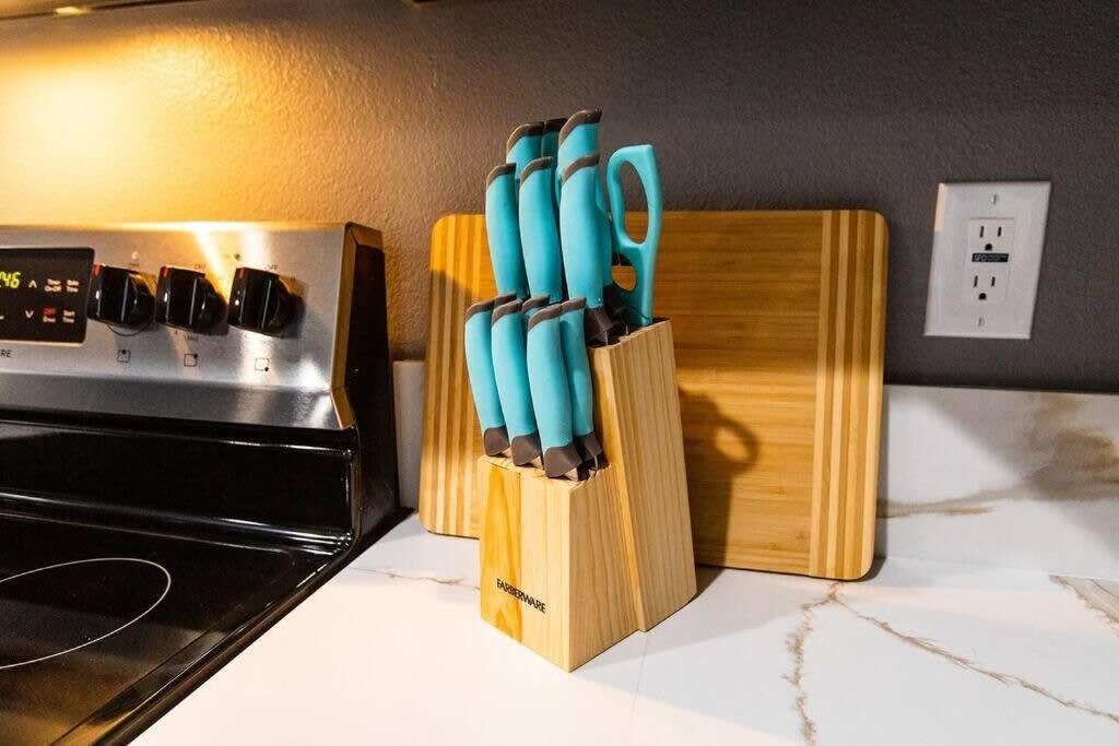 Restaurants-Pets-Professionals-Fastwifi-A C-Patios Apartment San Diego Luaran gambar