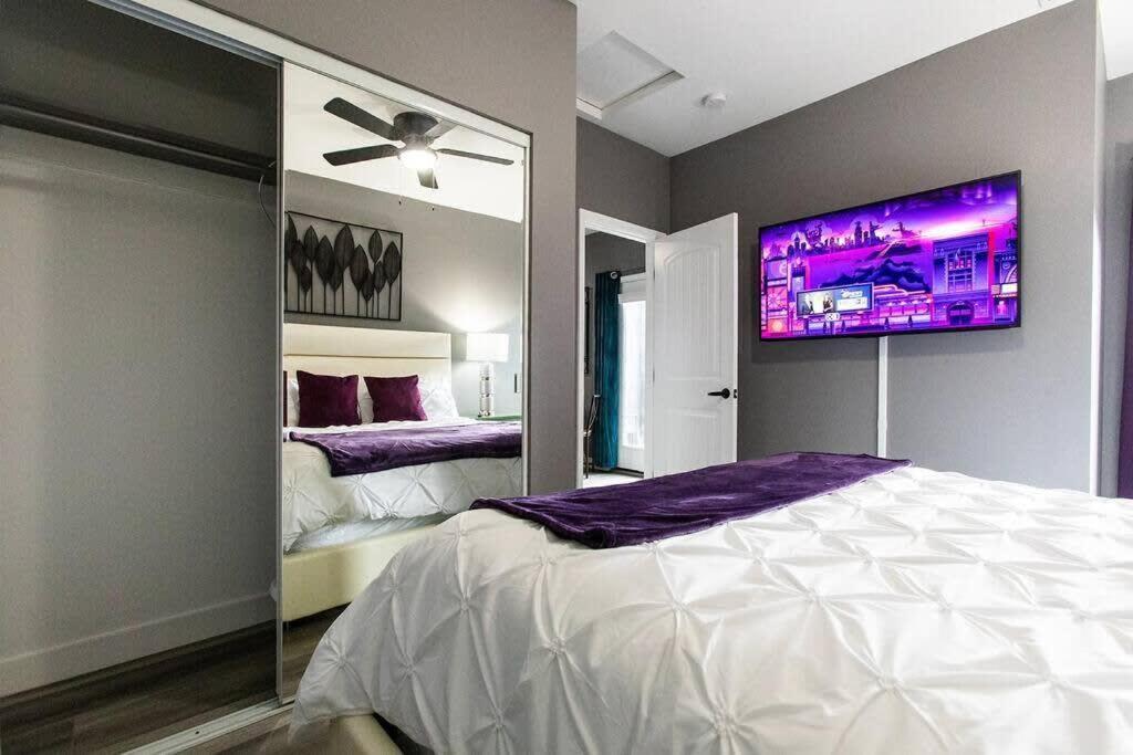 Restaurants-Pets-Professionals-Fastwifi-A C-Patios Apartment San Diego Luaran gambar