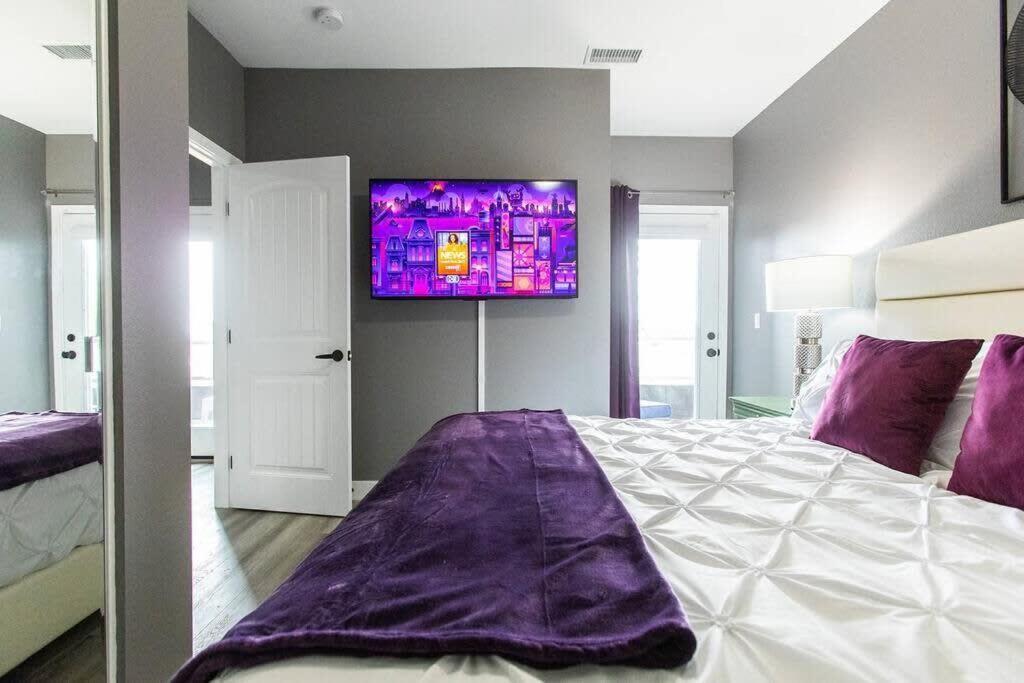 Restaurants-Pets-Professionals-Fastwifi-A C-Patios Apartment San Diego Luaran gambar
